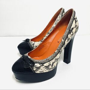 Via Spiga Jennifer Snake Skin Platform Closed Toe Heels With Zipper Detail